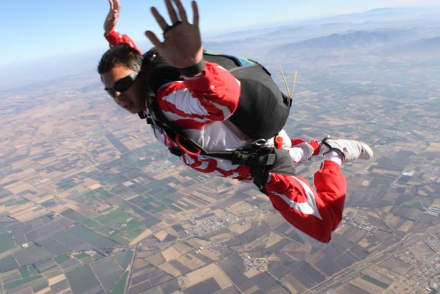  Moniteur de parachutisme 